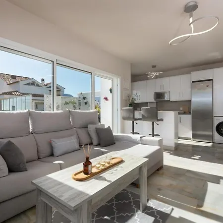 Stunning Beachfront Penthouse * Estepona